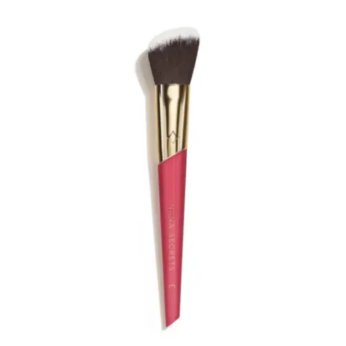 Pincel para contorno Niina Secrets para aplicação de contorno Facial Com 1 unidade